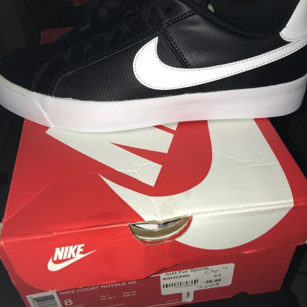 Nike Court Royale AC